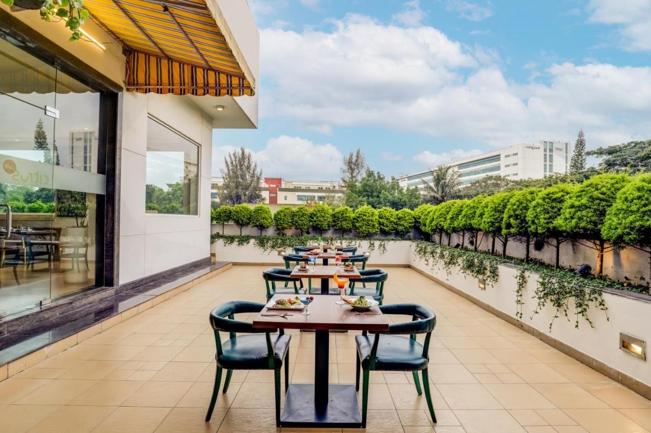 Lemon Tree Hotel Electronics City Bangalore Eksteriør billede