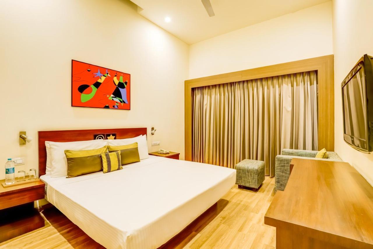 Lemon Tree Hotel Electronics City Bangalore Eksteriør billede