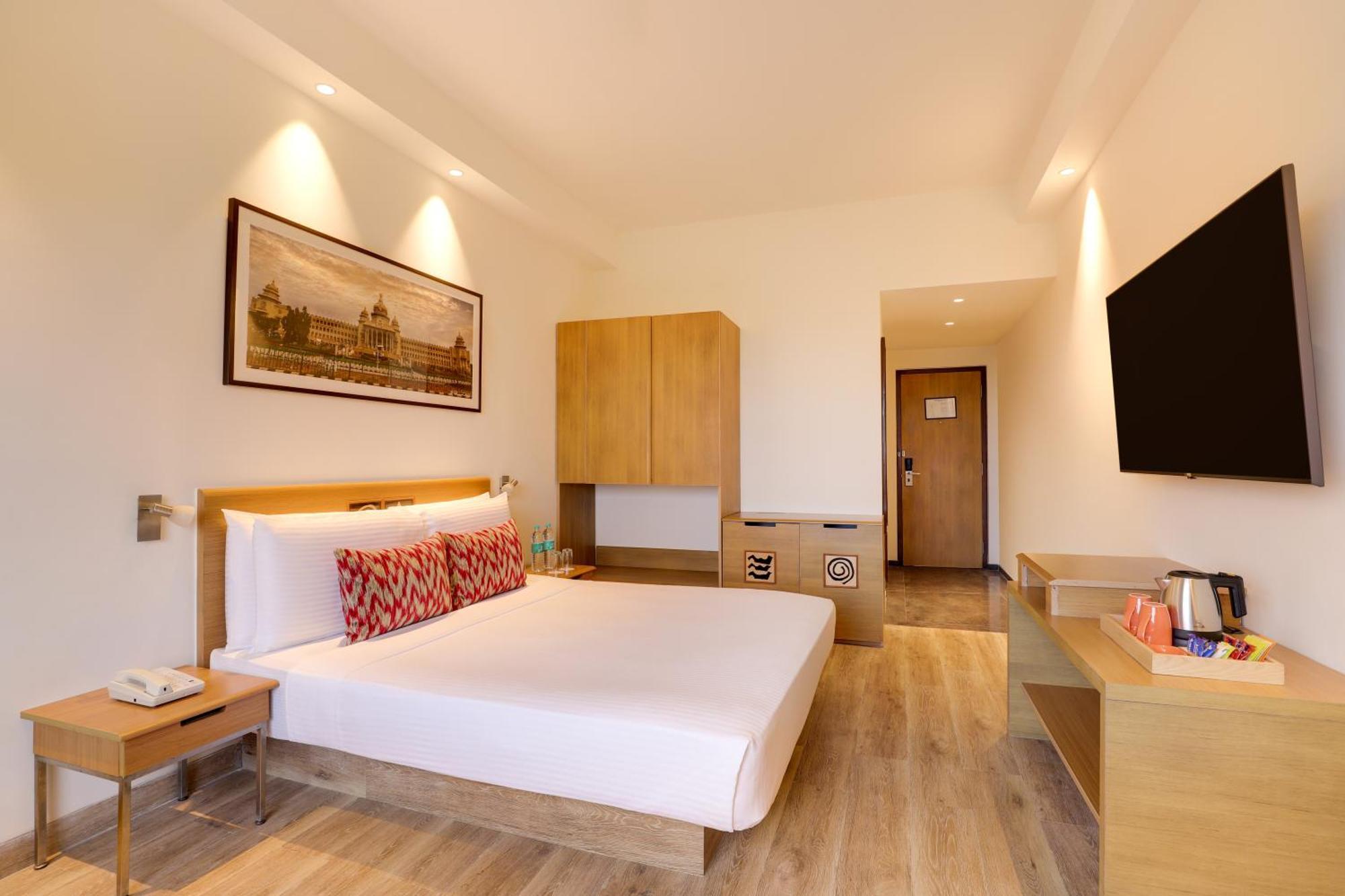 Lemon Tree Hotel Electronics City Bangalore Eksteriør billede